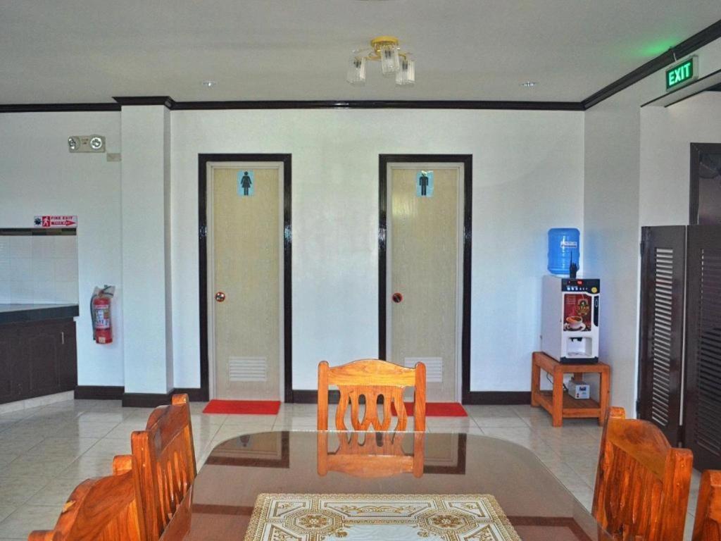 Mayon Backpackers Hostel Legazpi Zewnętrze zdjęcie